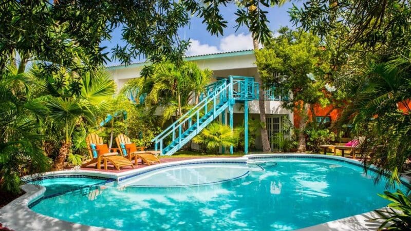 aruba_boardwalk_small_hotel