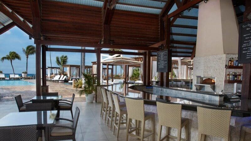aruba_divi_coco_grill_bar