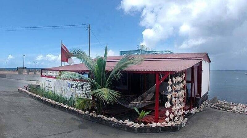 eustatius_old_gin_house_cabin