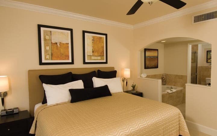 maarten_divi_little_bay_new_oceanfront_suite