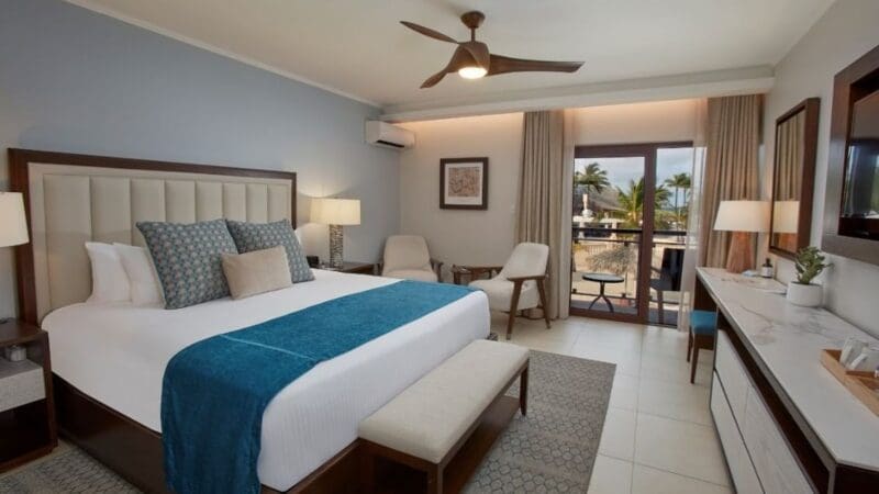 Manchebo Beach Resort Deluxe Ocean View (3)