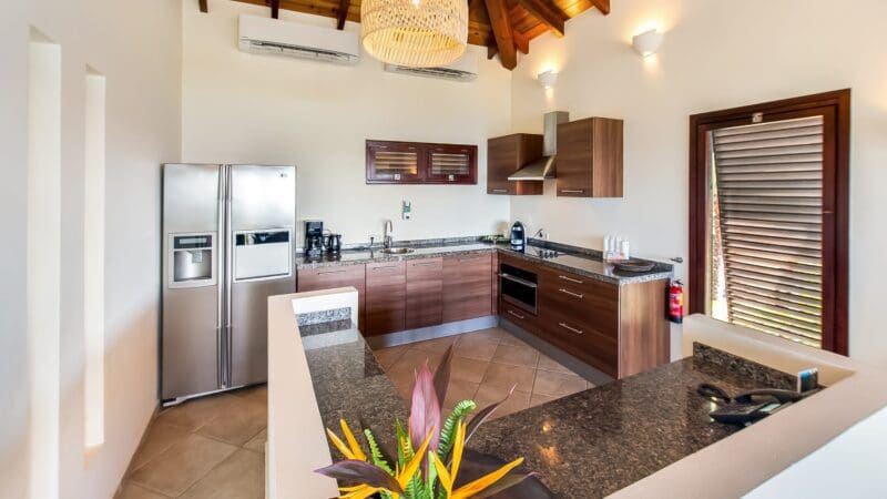 Lions Dive Beach Resort Penthouse (11)
