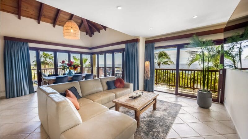 Lions Dive Beach Resort Penthouse (12)