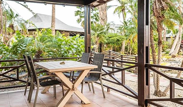 Captain Dons Habitat 2-Schlafzimmer Bungalow (2)