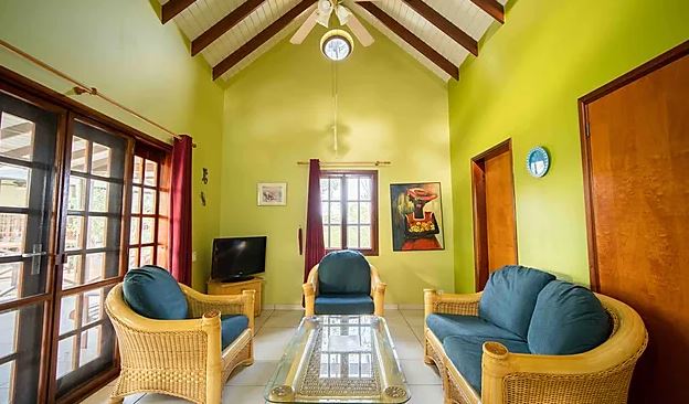 Captain Dons Habitat 2-Schlafzimmer Bungalow (4)