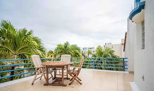 Captain Dons Habitat Ocean Front Villa (5)