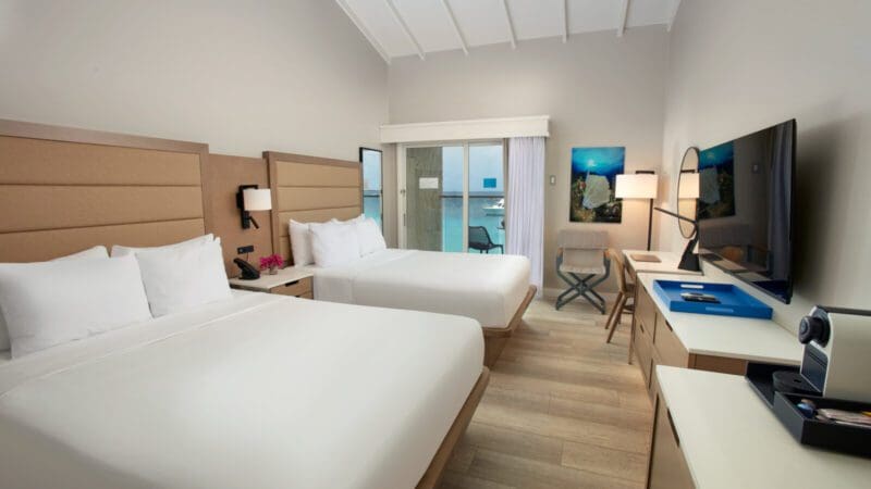 Divi Flamingo Beach Resort Deluxe Oceanfronz Doppelzimmer (1)