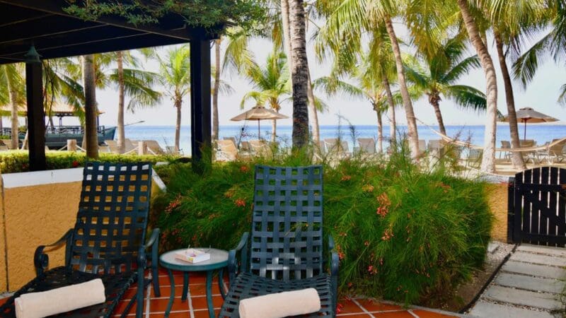 Harbour Village Premier Beachfront Suites (1)