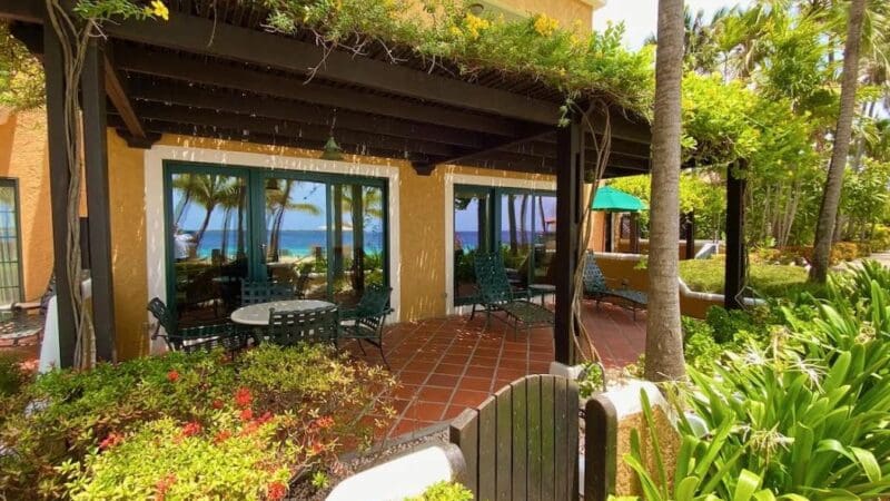 Harbour Village Premier Beachfront Suites (5)