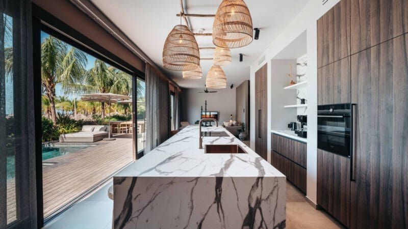 Kontiki Beach Resort Presidential Suite (27)