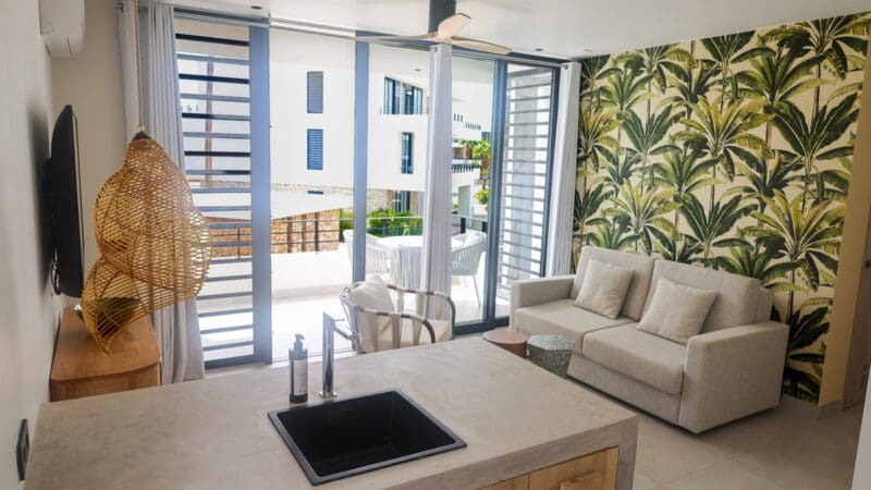 Plaza Beach Resort Royal Residence one-bedroom apartment (3)