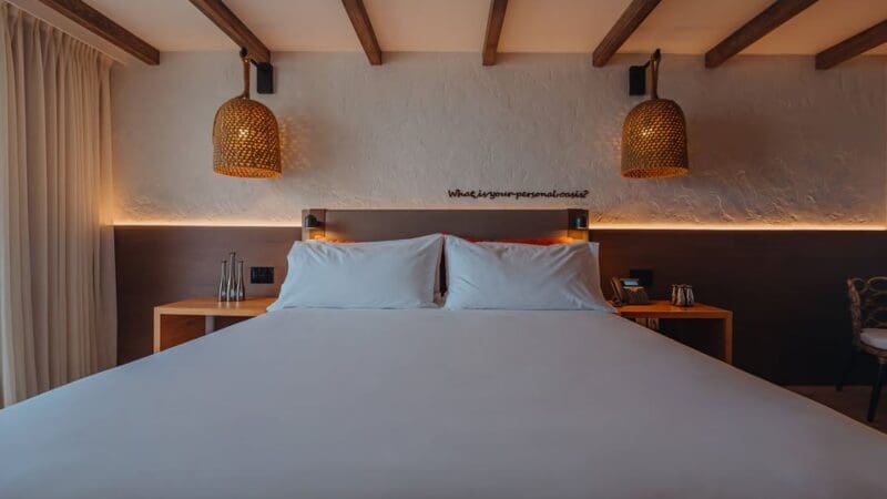 Renaissance Wind Creek Ocean Room (1)